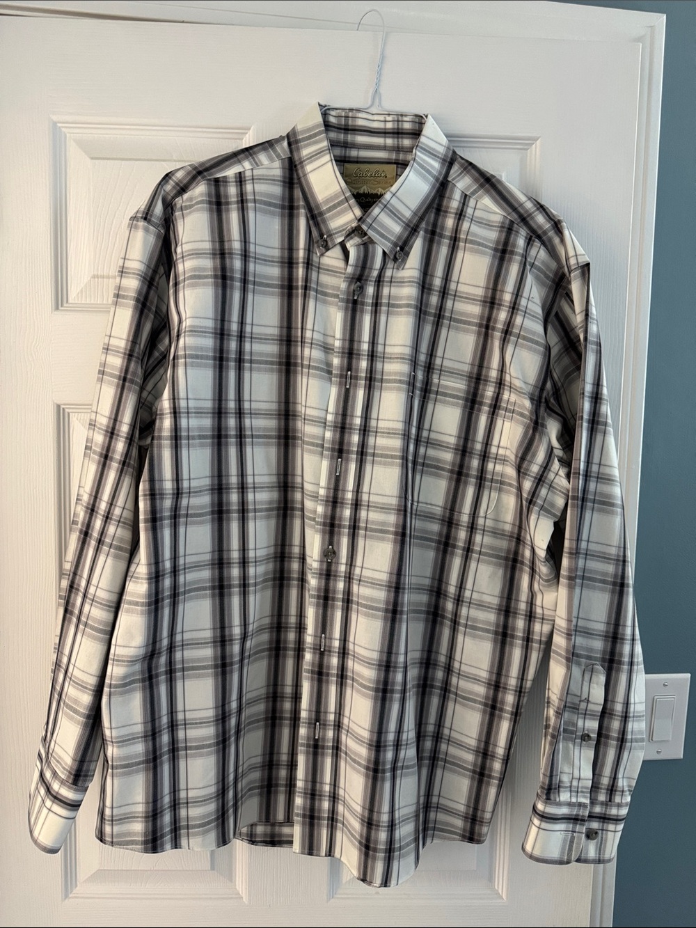 Men’s Cabela's Outfitter Series White & Gray Plaid Button-Down Shirt XL reg